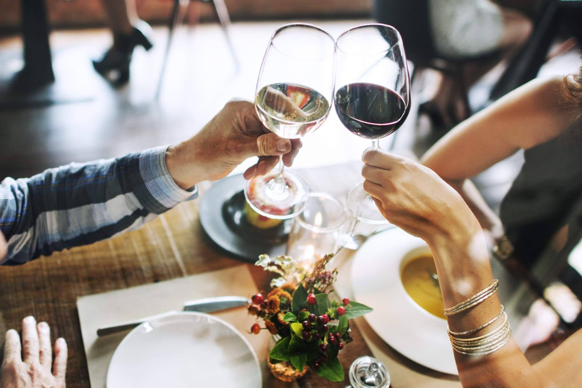El sistema de reservas para restaurantes se encuentra entre las múltiples posibilidades que ofrece buscoreserva.com