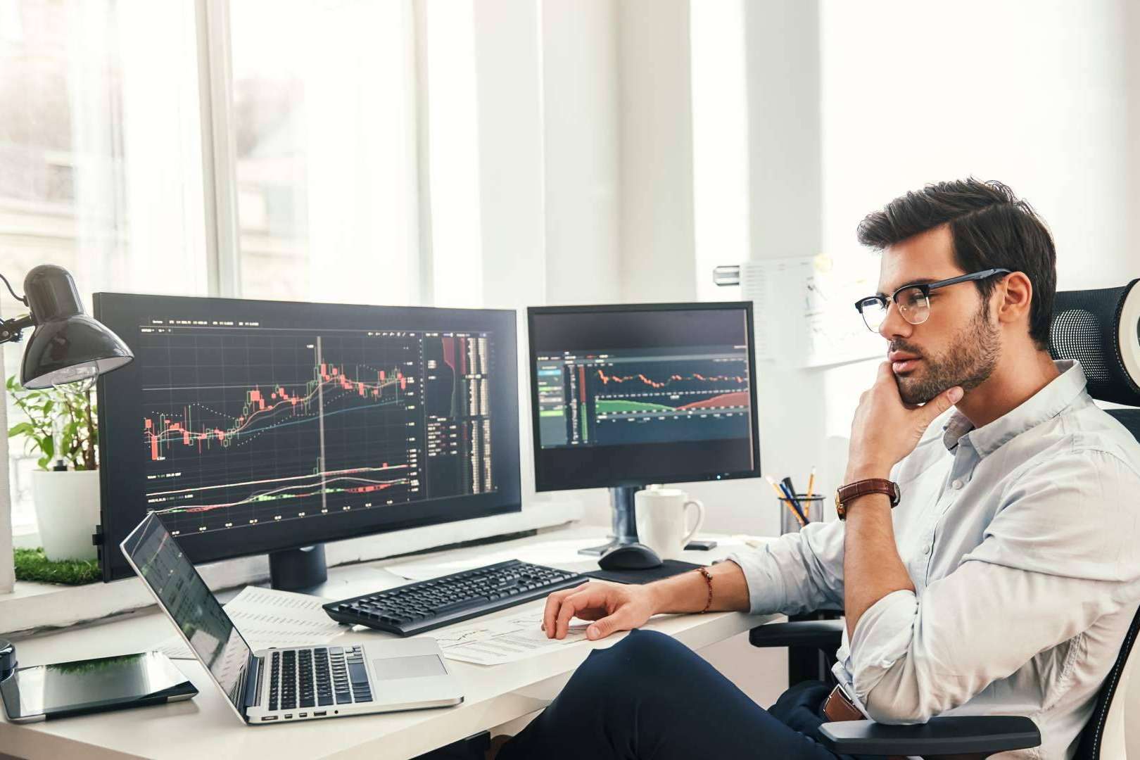 Traders Business School ofrece cursos para entender ¿Qué es hacer trading?