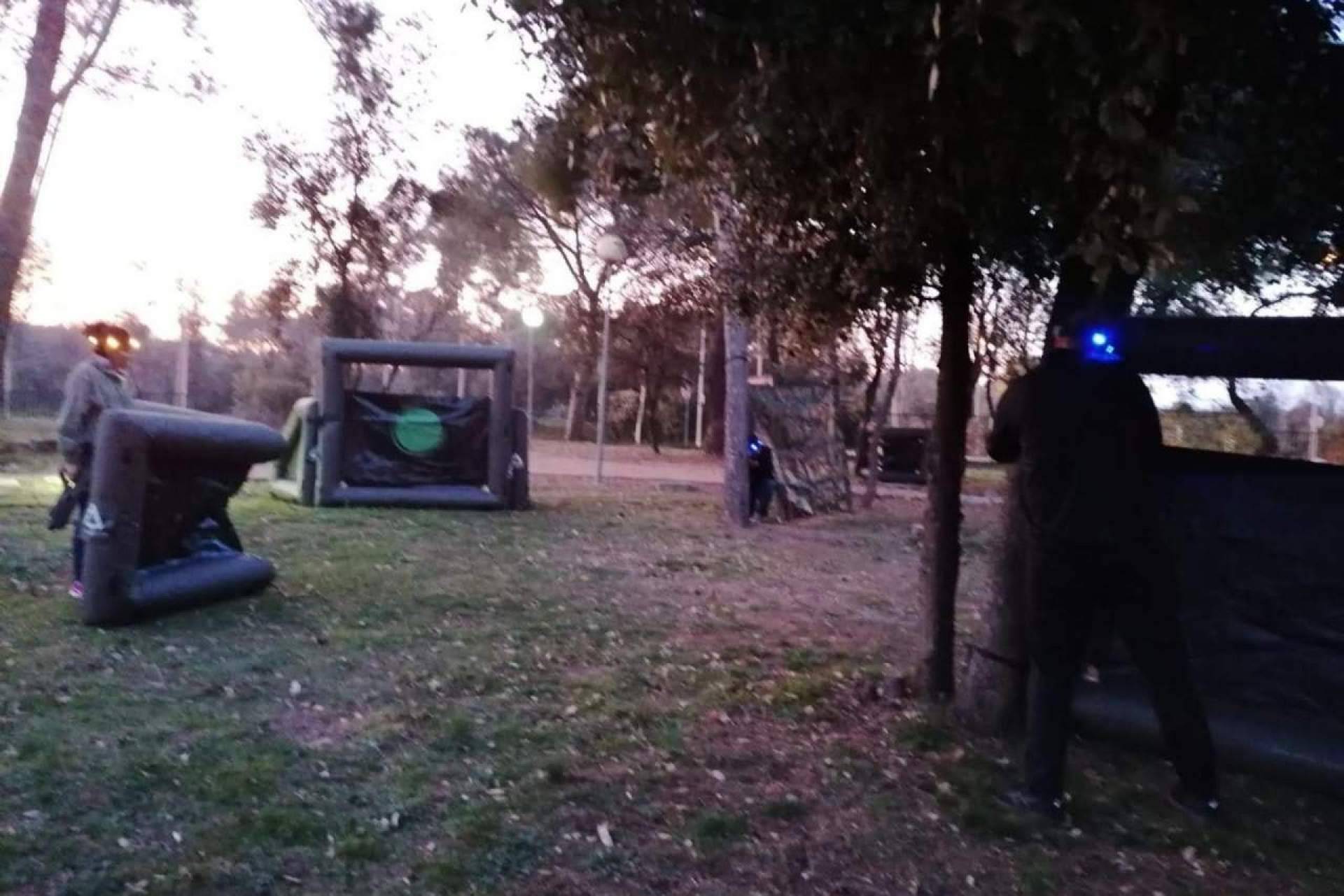Láser tag Barcelona en ASILVESTRATS, una actividad cada vez más demandada tras haberse superado la última ola de COVID-19