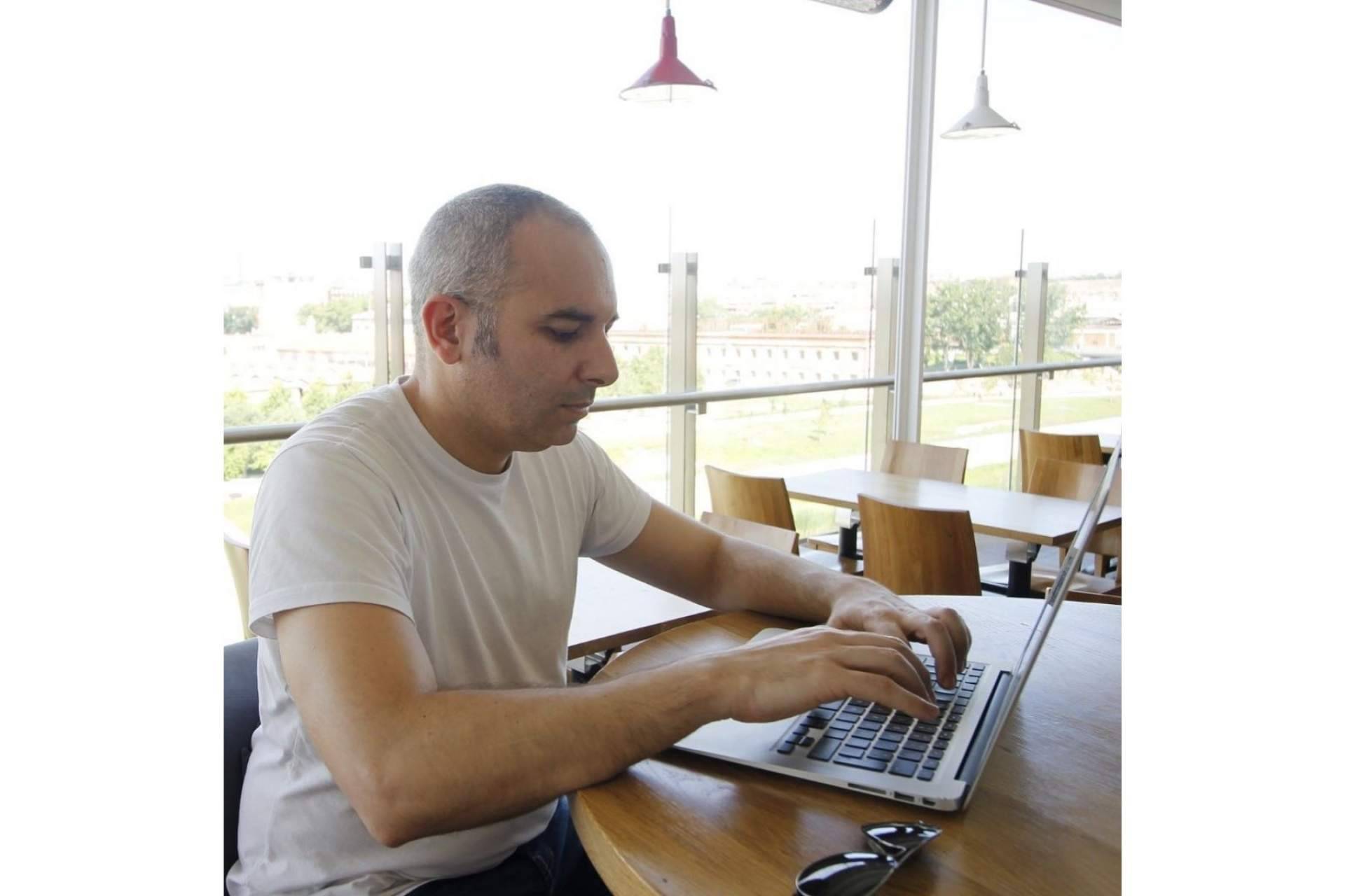 El funnel de ventas es la herramienta de marketing recomendada por el experto Israel Huerta a la hora de atraer más clientes