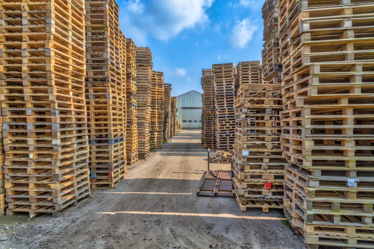 La calidad de los palets reciclados de madera de Europalet desde España para todo el mundo