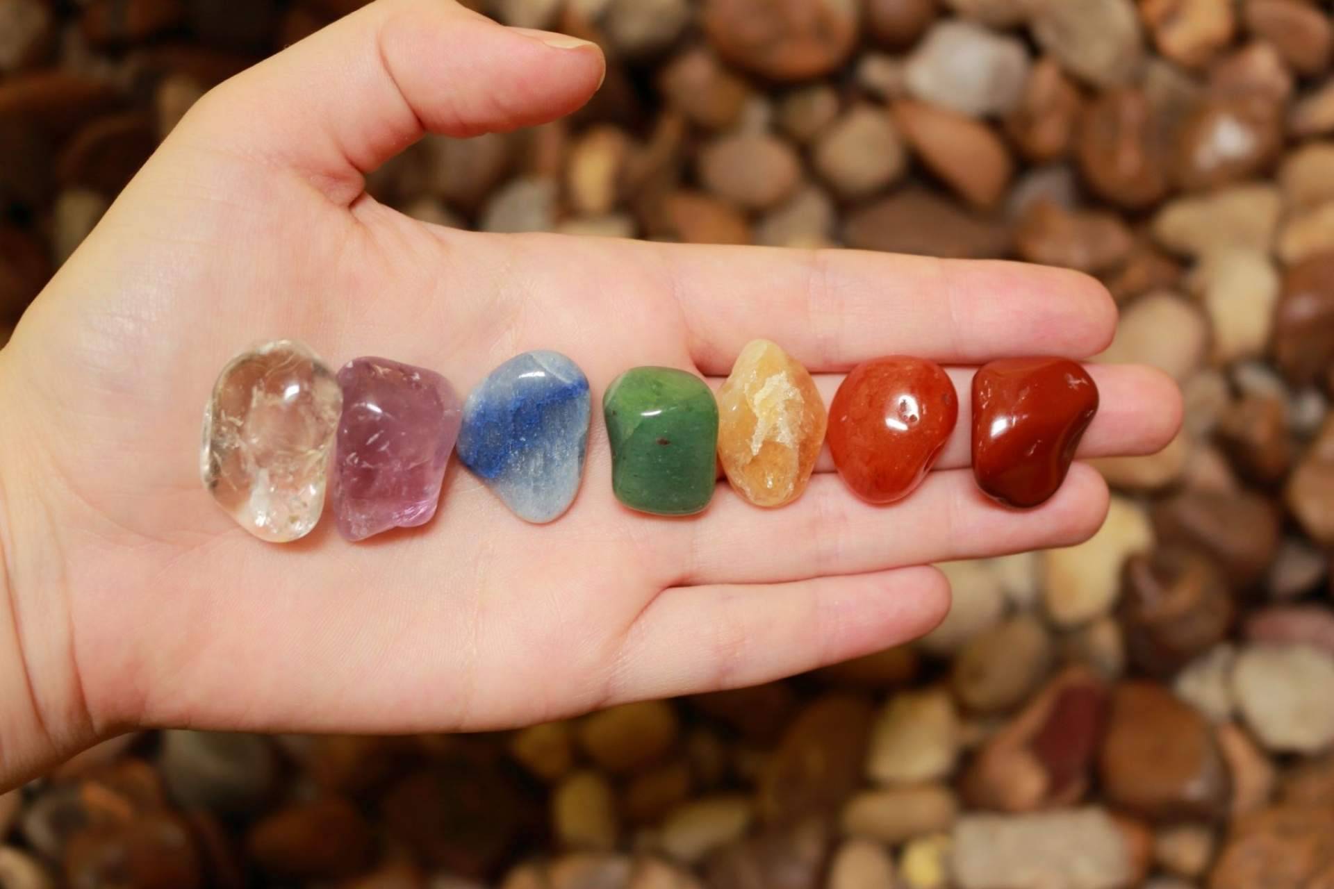 Las piedras chakras ofrecidas por la tienda Gemas Canarias ayudan a potenciar el bienestar