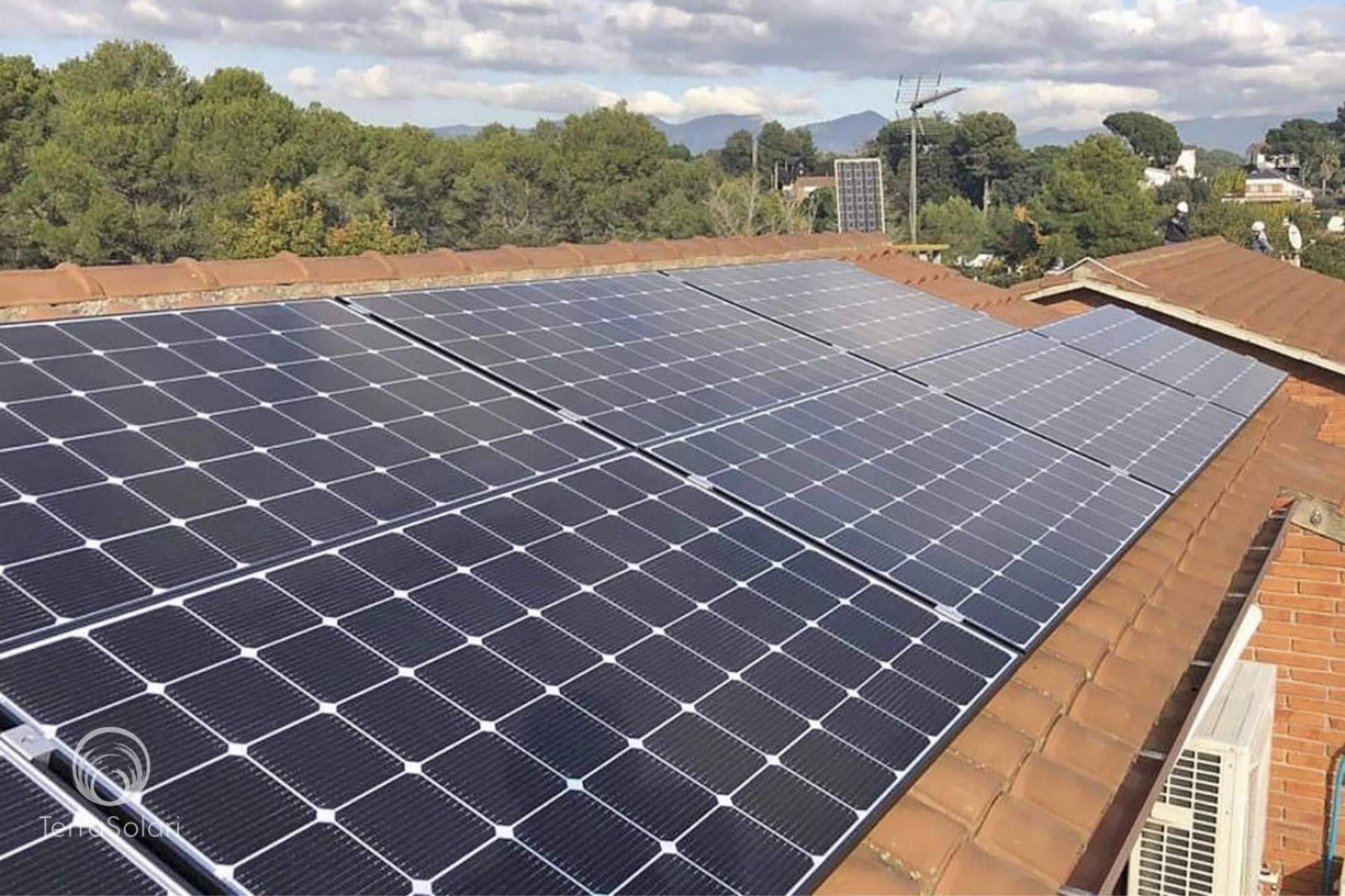 TerraSolari: ¿Qué subvenciones económicas existen a la hora de instalar placas solares en la vivienda?