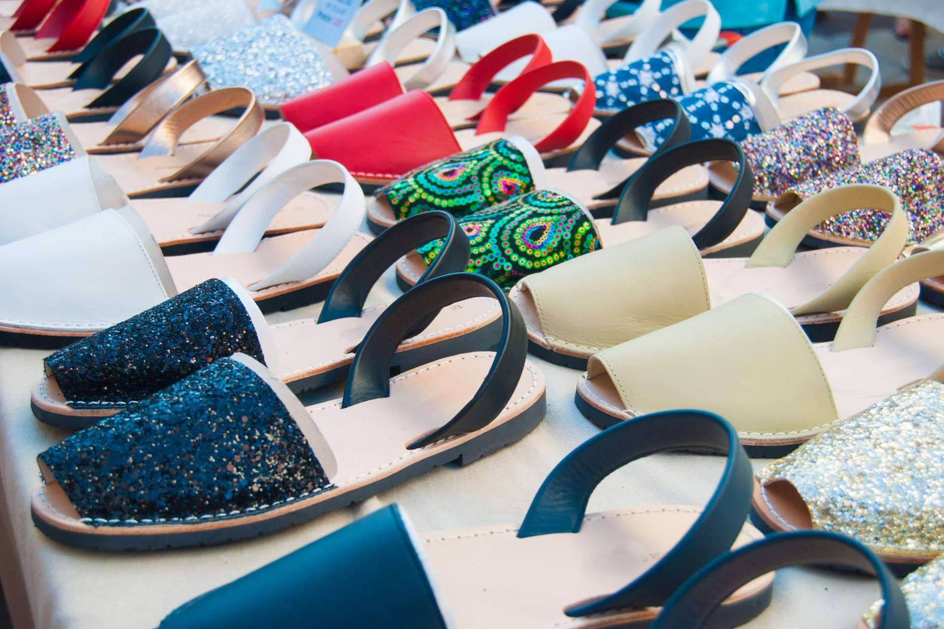 El calzado artesanal hecho en España: Las abarcas menorquinas de Bouttye Online Shoes