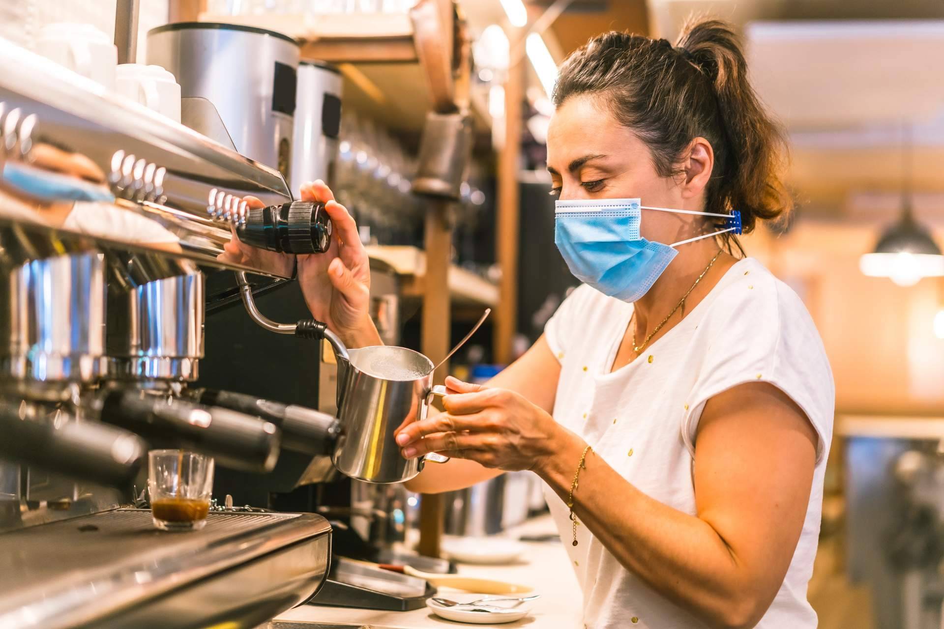 Cafetería Las Palmeras entre las cafeterías de barrio con más éxito de la capital