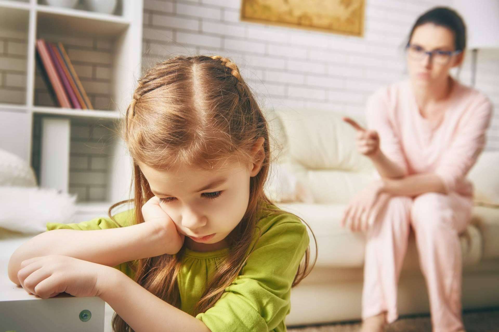 La metodología de FlexiCrianza para gestionar los límites y castigos de los hijos