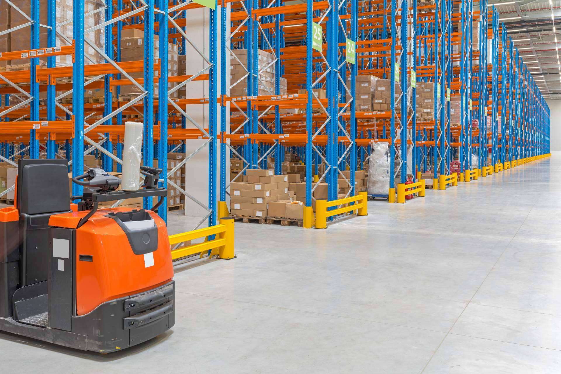 Carretillas HP Elevación: los usos de las carretillas elevadoras
