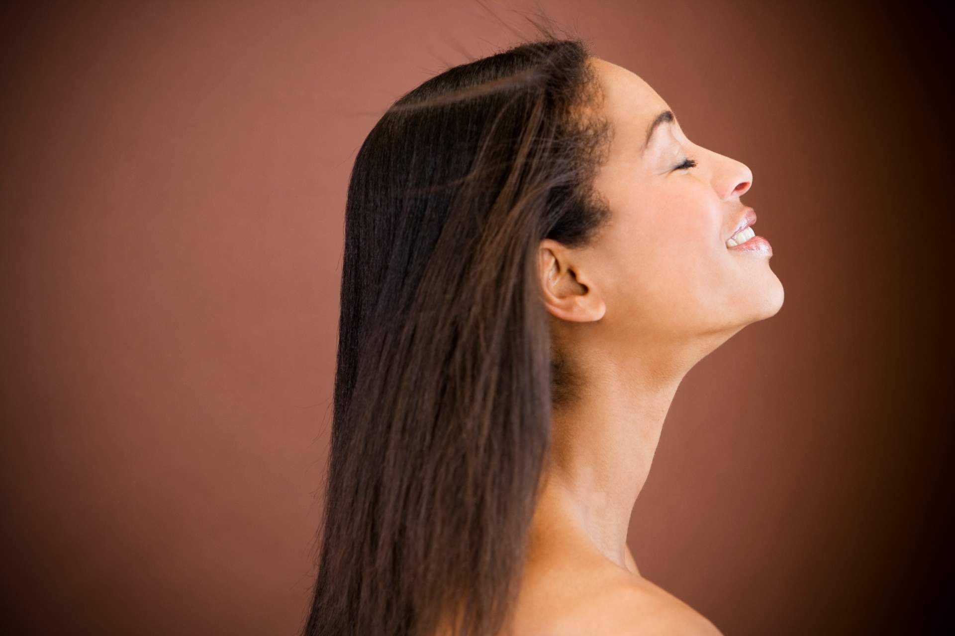 ICARO SALON: ¿Cómo recuperar el pelo dañado tras el verano al 100%?