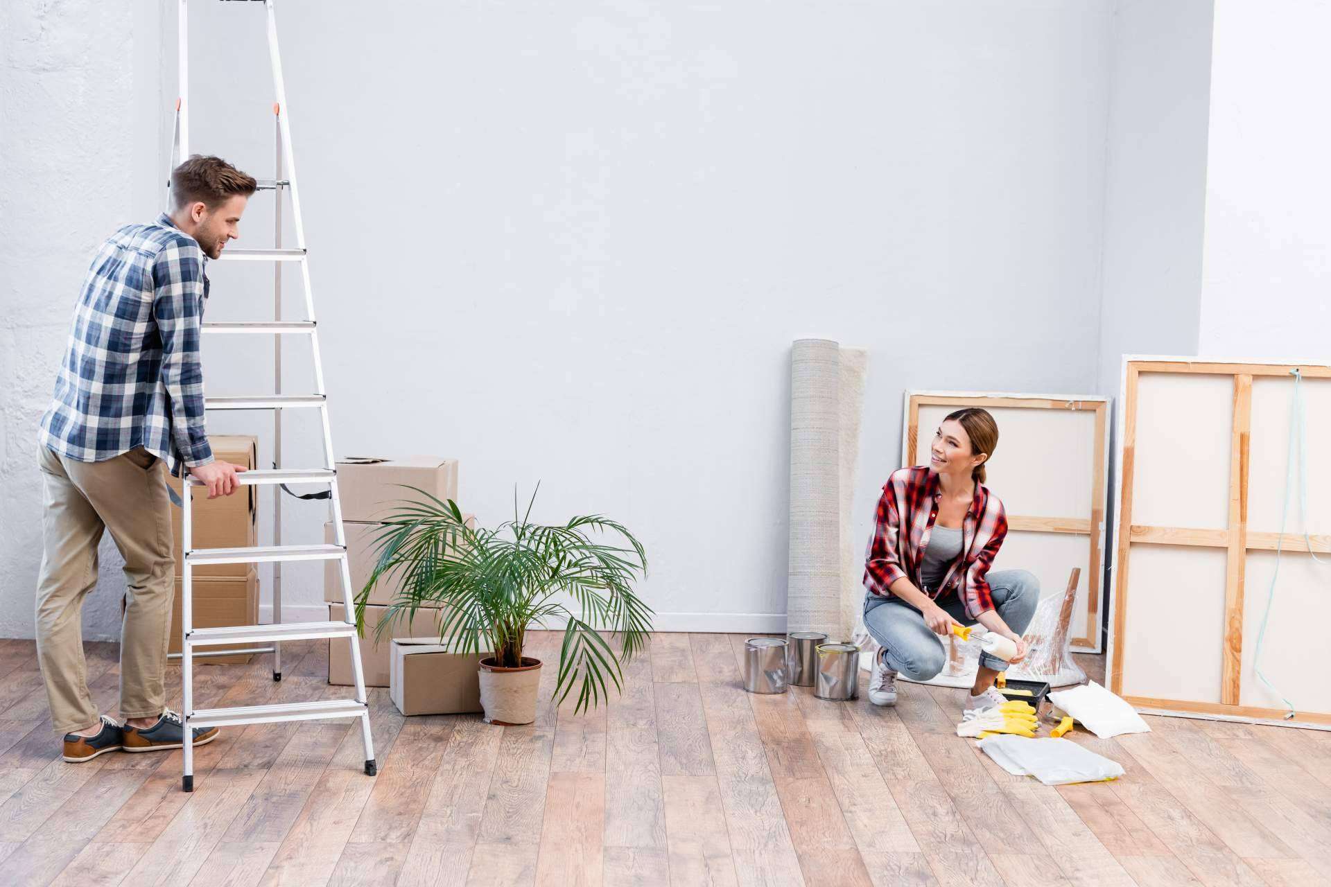 Remodelar el hogar en otoño con los productos de Ferretería Central: el azul cobalto y el gris perla, los colores de moda