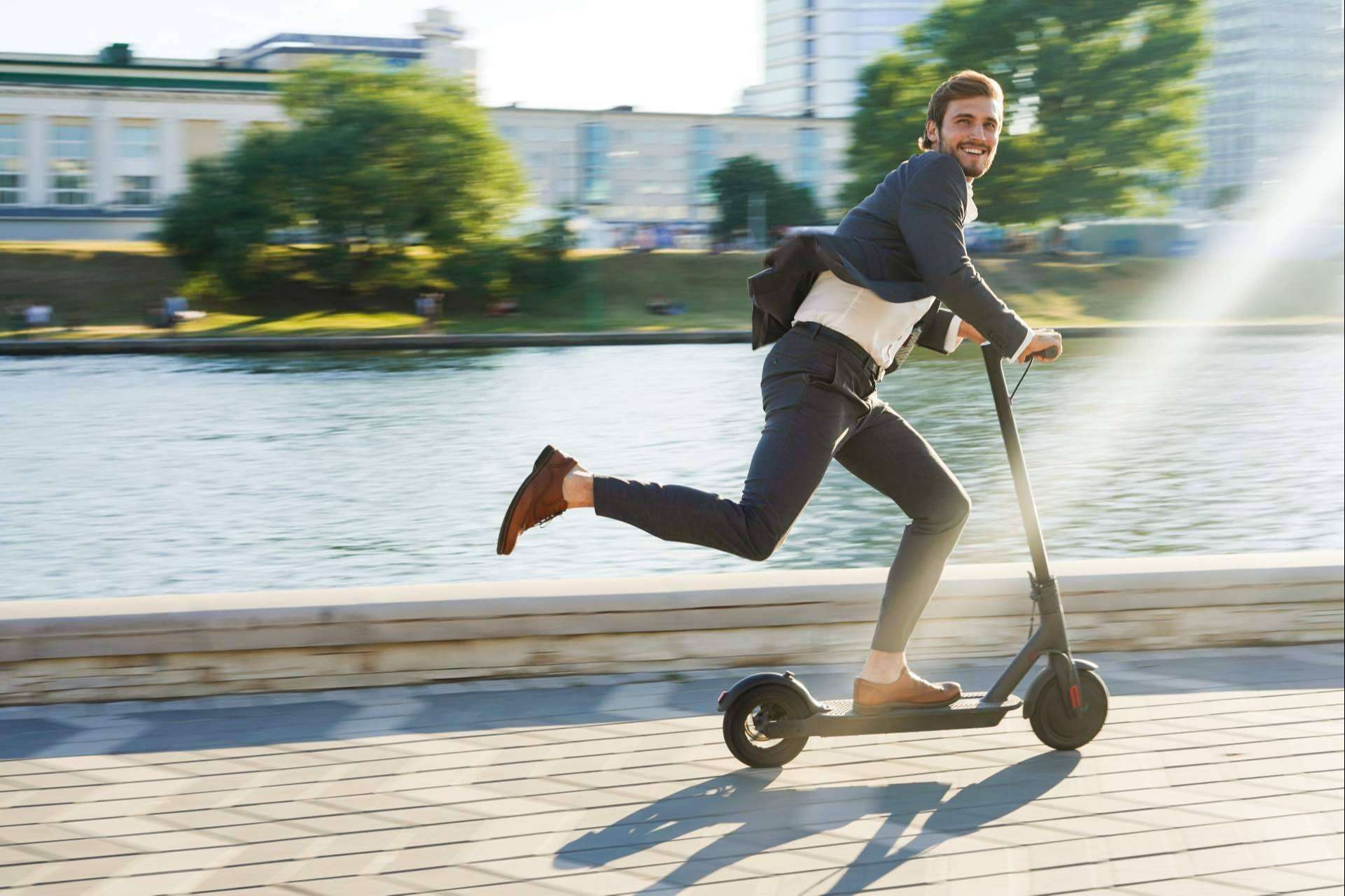 ¿Cuáles son las principales consultas en un taller de reparación de patinete eléctrico en Barcelona como Talleres LYNX?