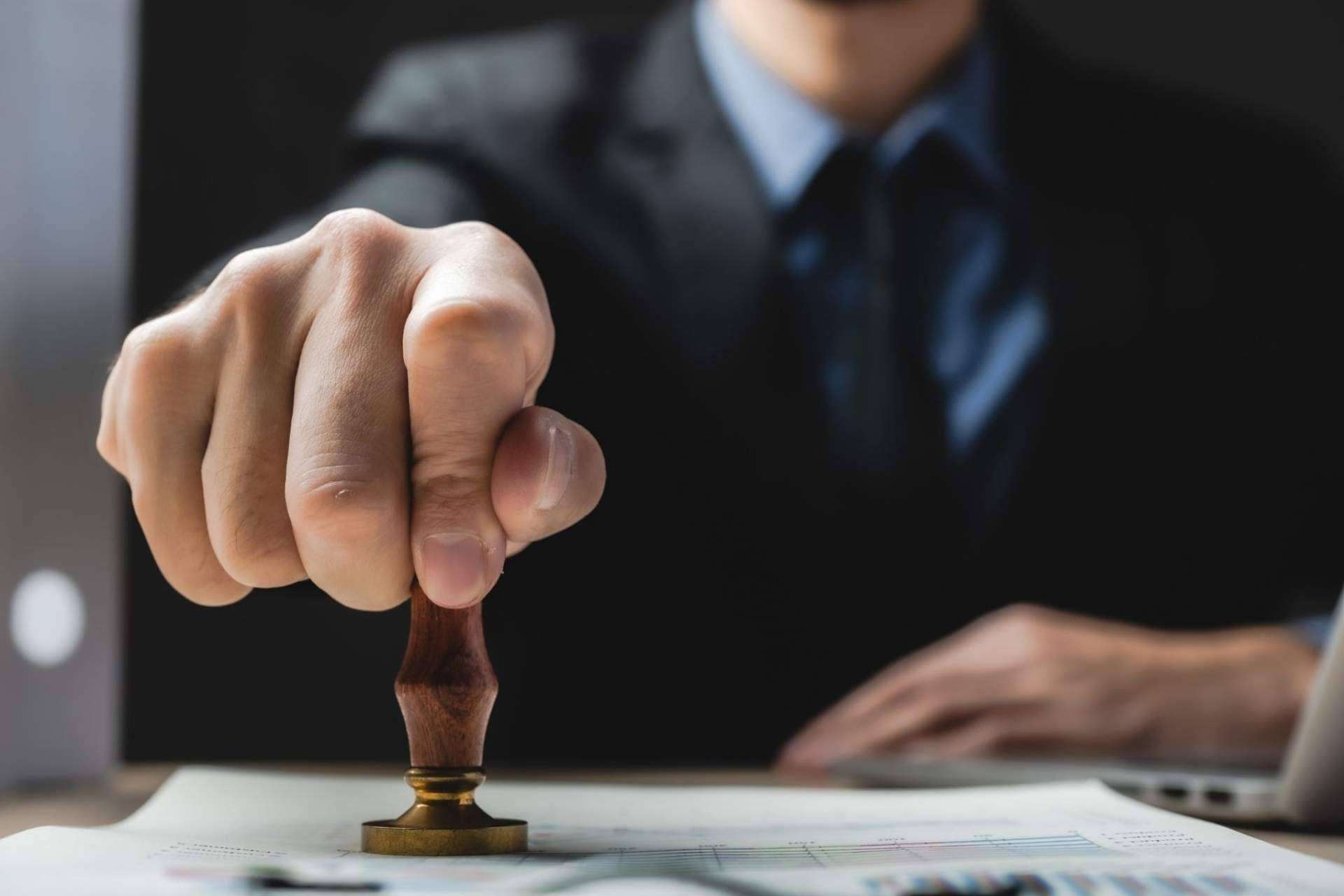 El Extranjero: las novedades que se deben conocer sobre el Arraigo Laboral