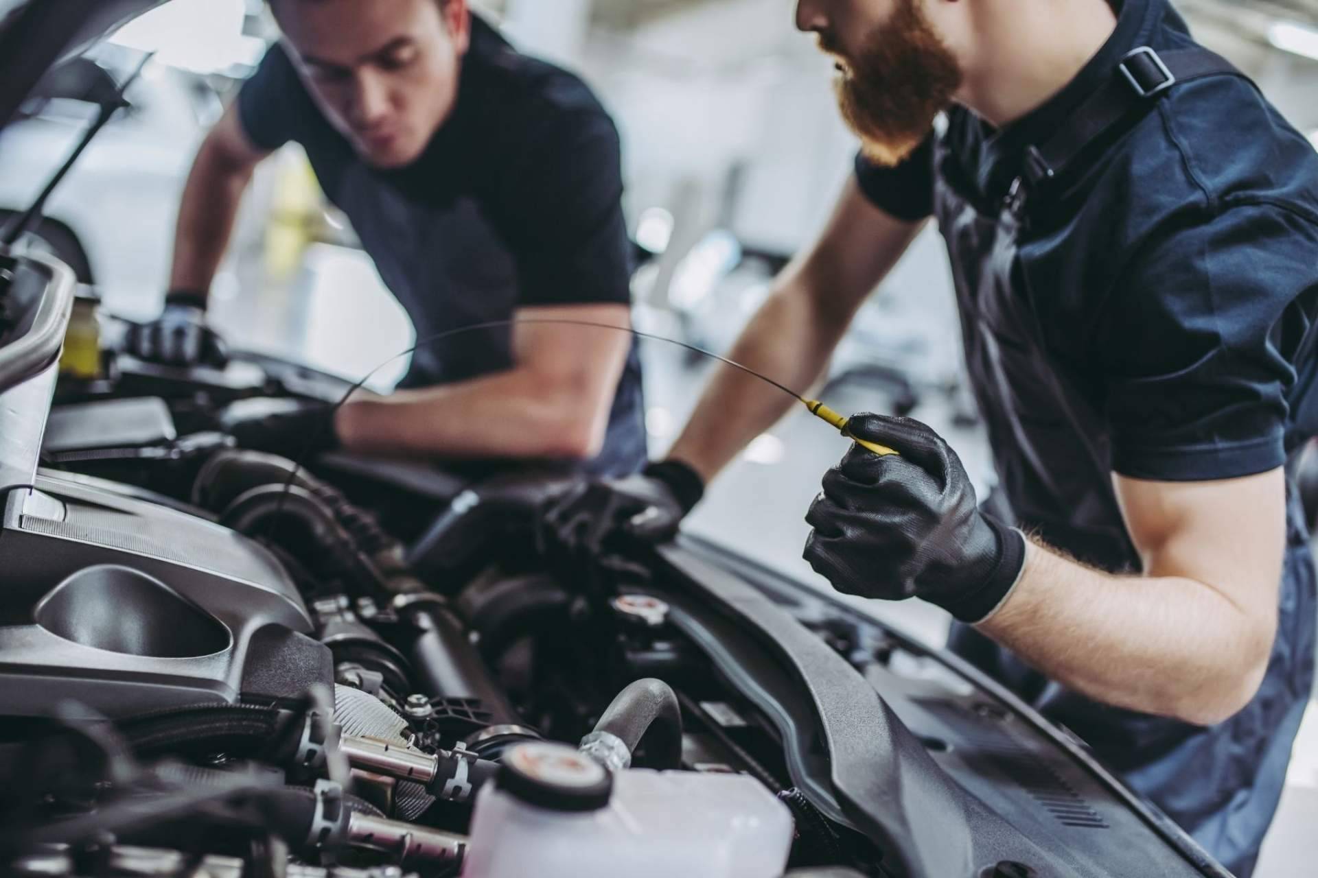 El Instituto Técnico de Automoción imparte un curso mecánica y electricidad del automóvil