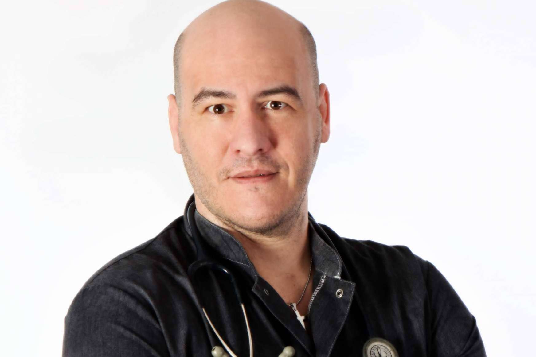 Entrevista a Dr. Fernando Ruger Viarengo, director de la unidad de microbiota intestinal UMEBIR