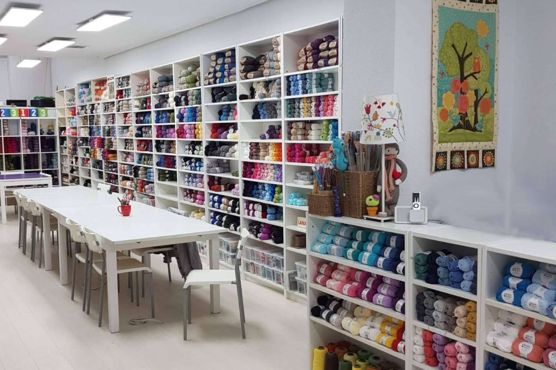 Bichus Club es la tienda de lanas y clases de tejido en Madrid