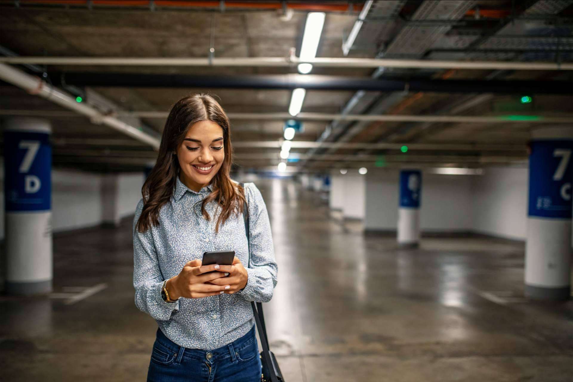¿Cuáles son las ventajas que ofrece la reserva de parking para autónomos y empresas en Madrid?