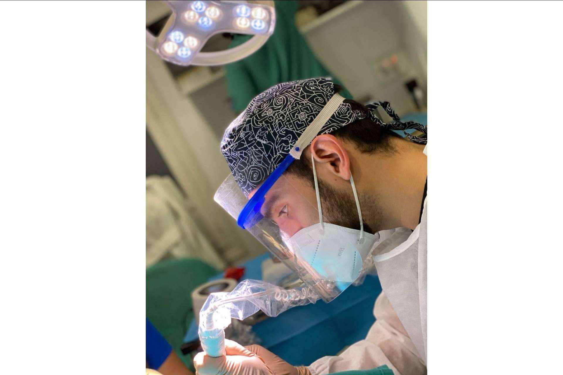 La fase del desierto capilar: ¿Cuándo se cae el pelo implantado?, según Doctor Bern