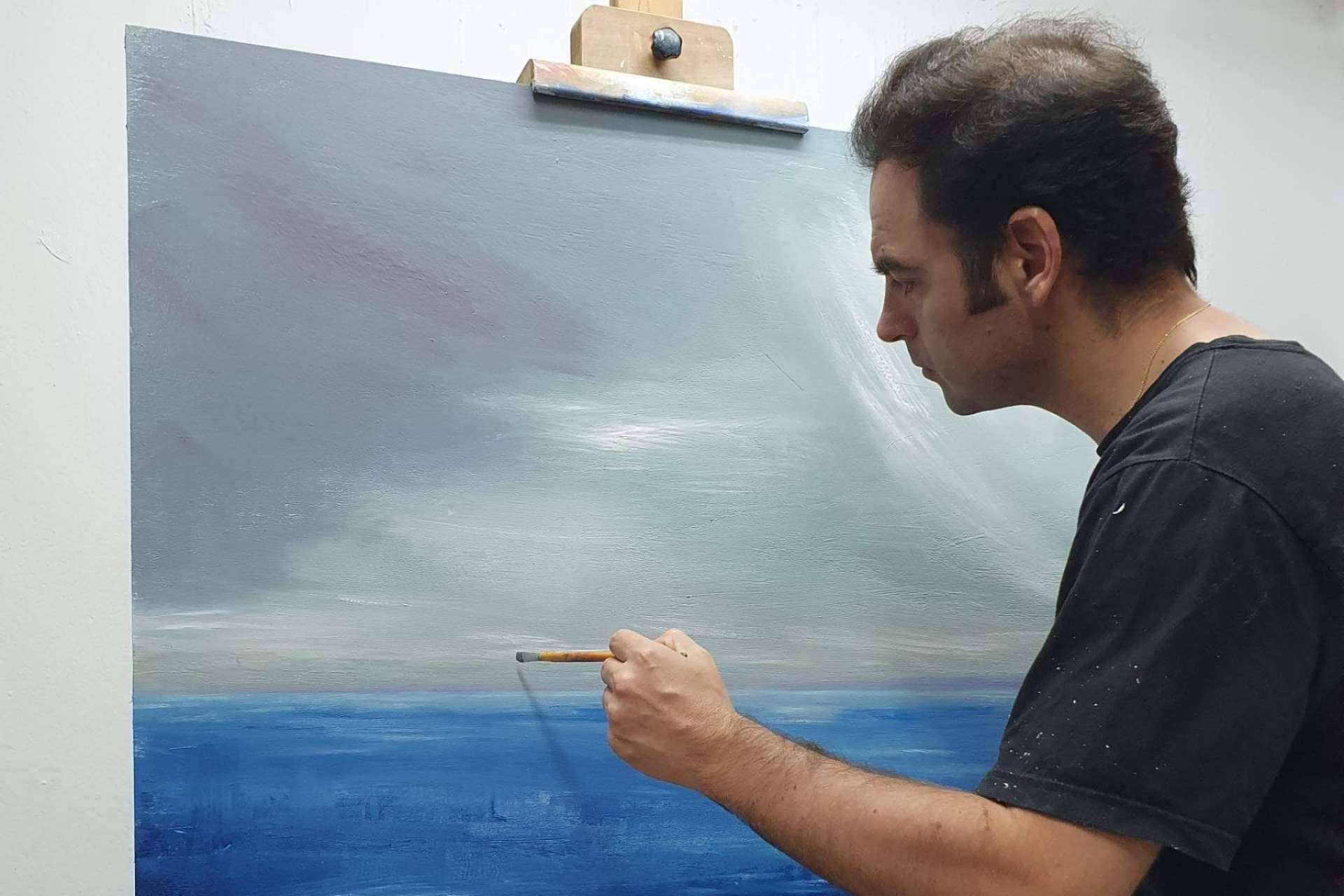 La nueva exposición de Momo Puente-Piazza en la sala Howden de Sevilla: Surensoñando