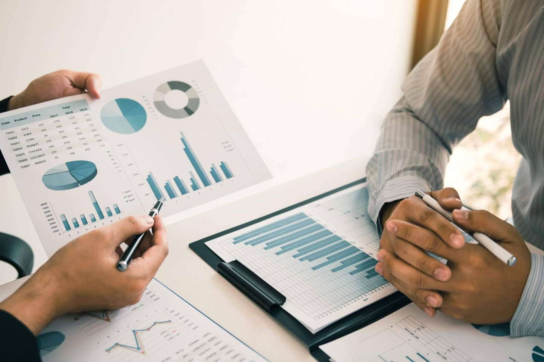 Estrategia de negocio con la consultoría empresarial O Castro Work