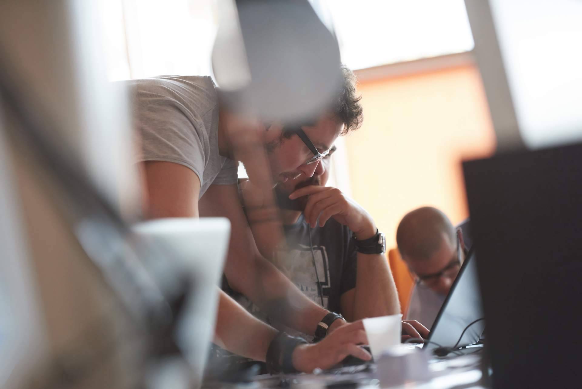 Servicios de Growth Hacking en la agencia Yuplace & Co