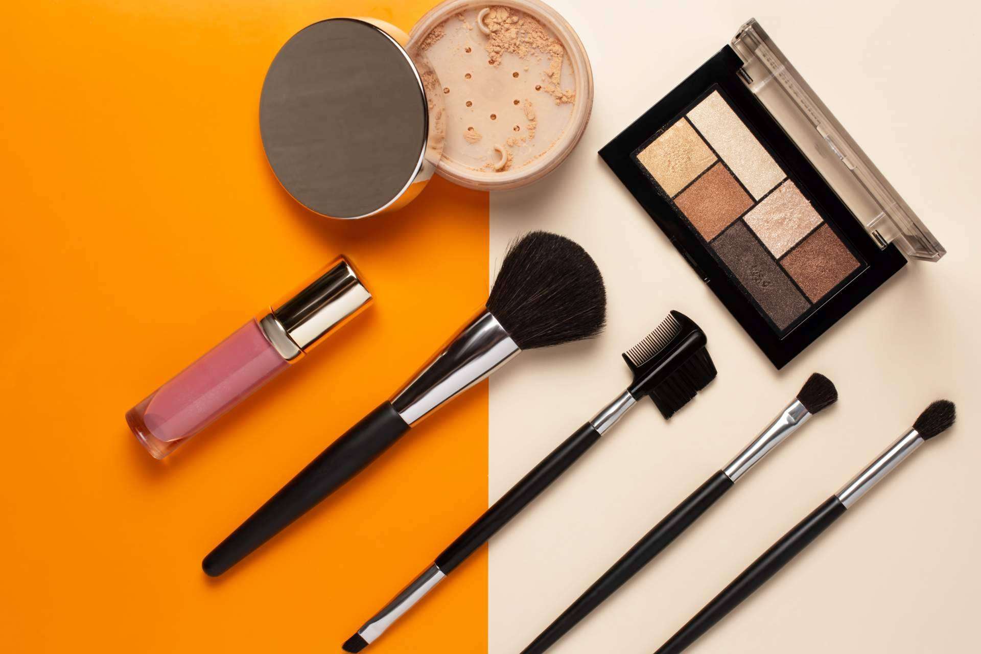 Tus Compras de Confianza, un amplio catálogo de cosmética tanto labial como para ojos