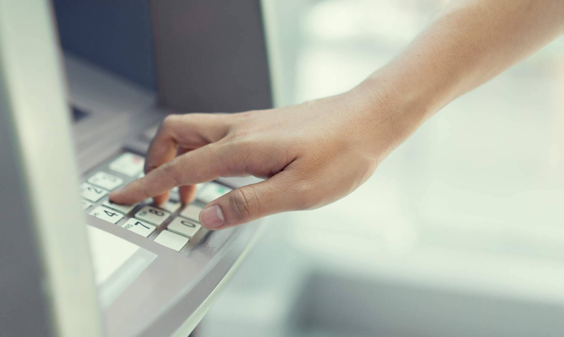El comparador financiero Economía Responsable precisa de una lista con las cuentas bancarias más destacadas y libres de comisiones