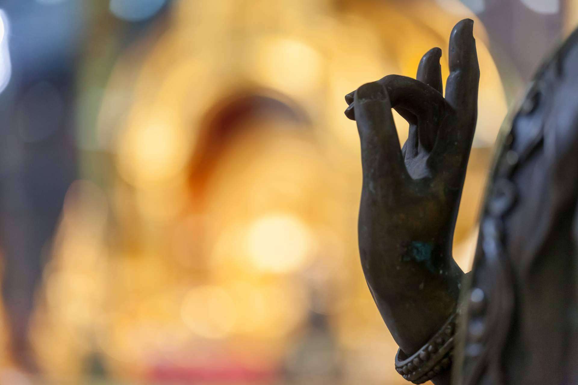¿Dónde realizar cursos de meditación de forma presencial y online?, por Om Mindfulness