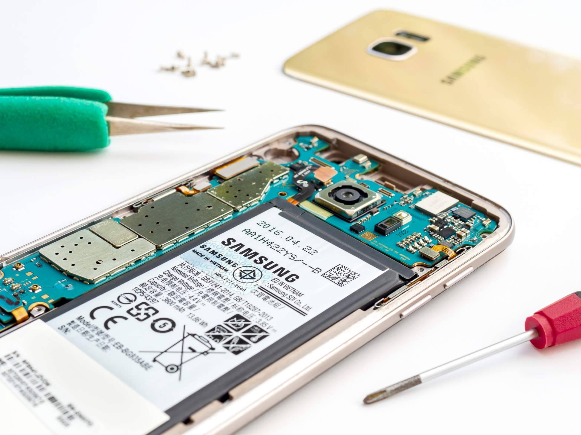 Repuestos Tic ofrece reparaciones de teléfonos Samsung