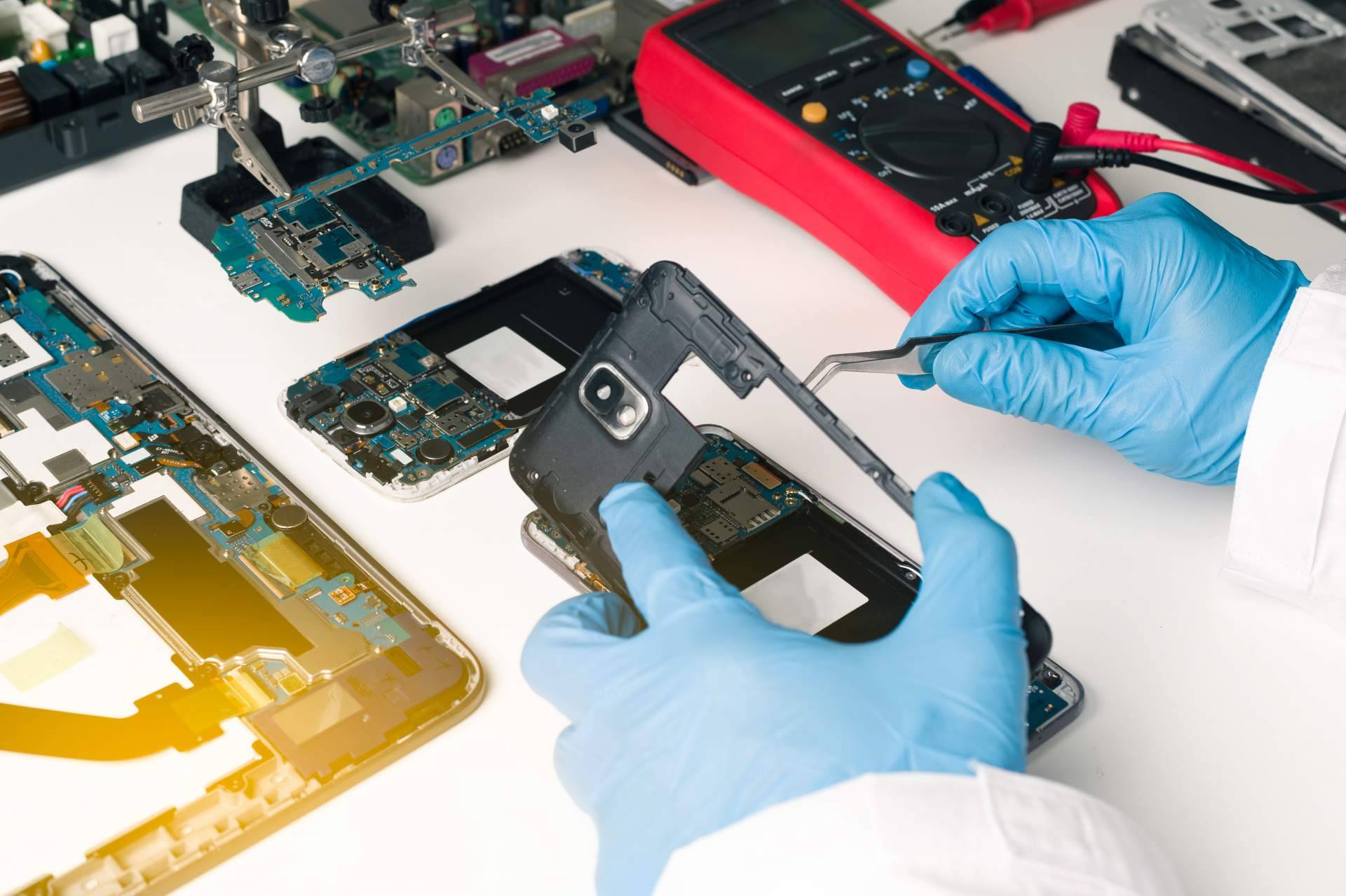 La compañía Repuestos Tic repara móviles de la marca Xiaomi