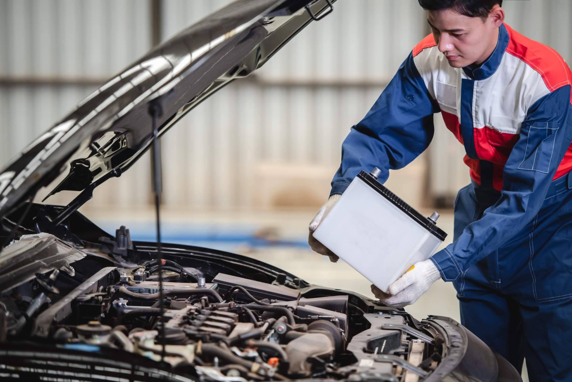 Recomendaciones para hacer un mantenimiento preventivo de la batería del coche, por Baterías.com