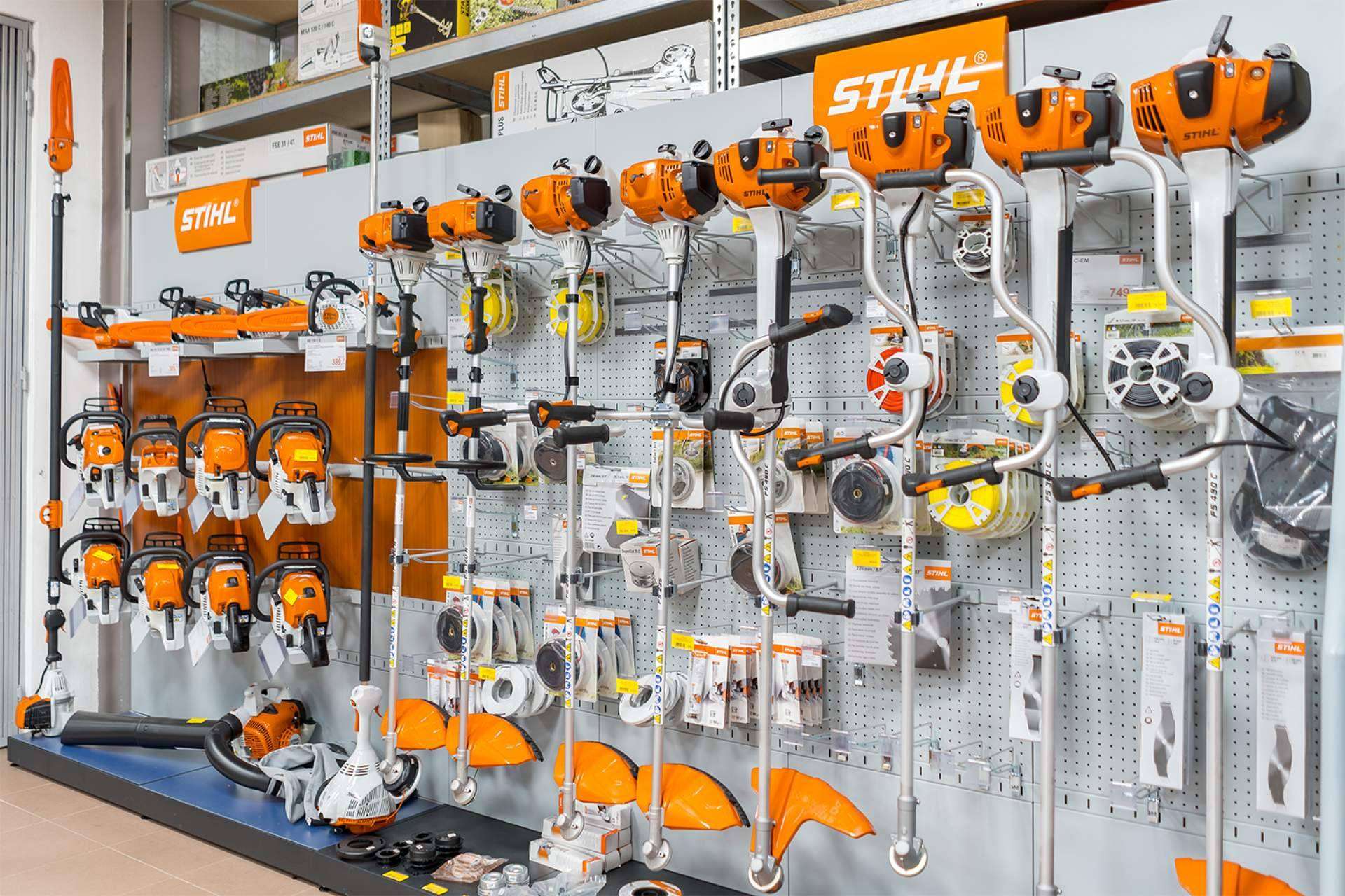 Los distribuidores y taller oficial de Stihl en A Estrada, Galicia, Ferroestrada