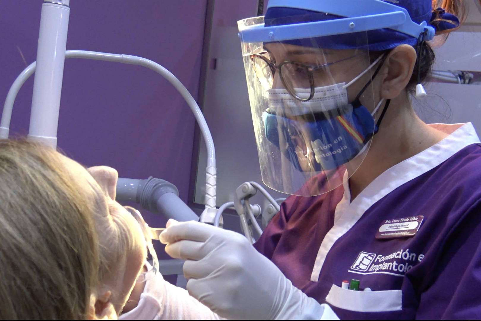 Sedación consciente en la clínica dental Formación en Implantología, la alternativa perfecta para los pacientes con fobia al dentista