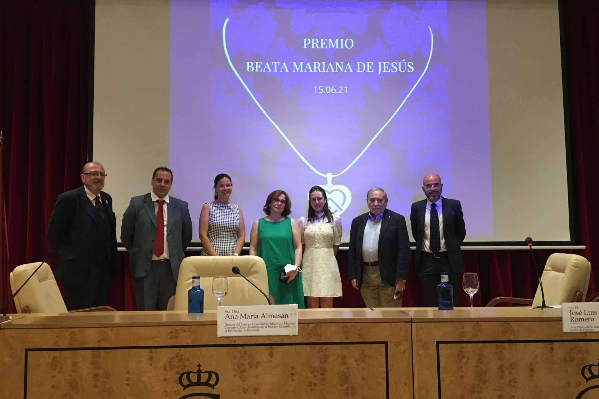 El 2021 ha sido un año muy solidario para el sector de la joyería. Nace el Premio Beata Mariana de Jesús de Condé de Diamante.