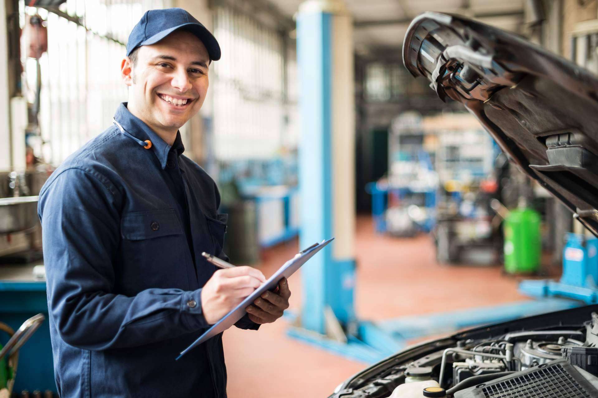 Comprar un coche de segunda mano seguro a través de la verificación, prueba y diagnosis de un perito mecánico profesional, por Testmotor