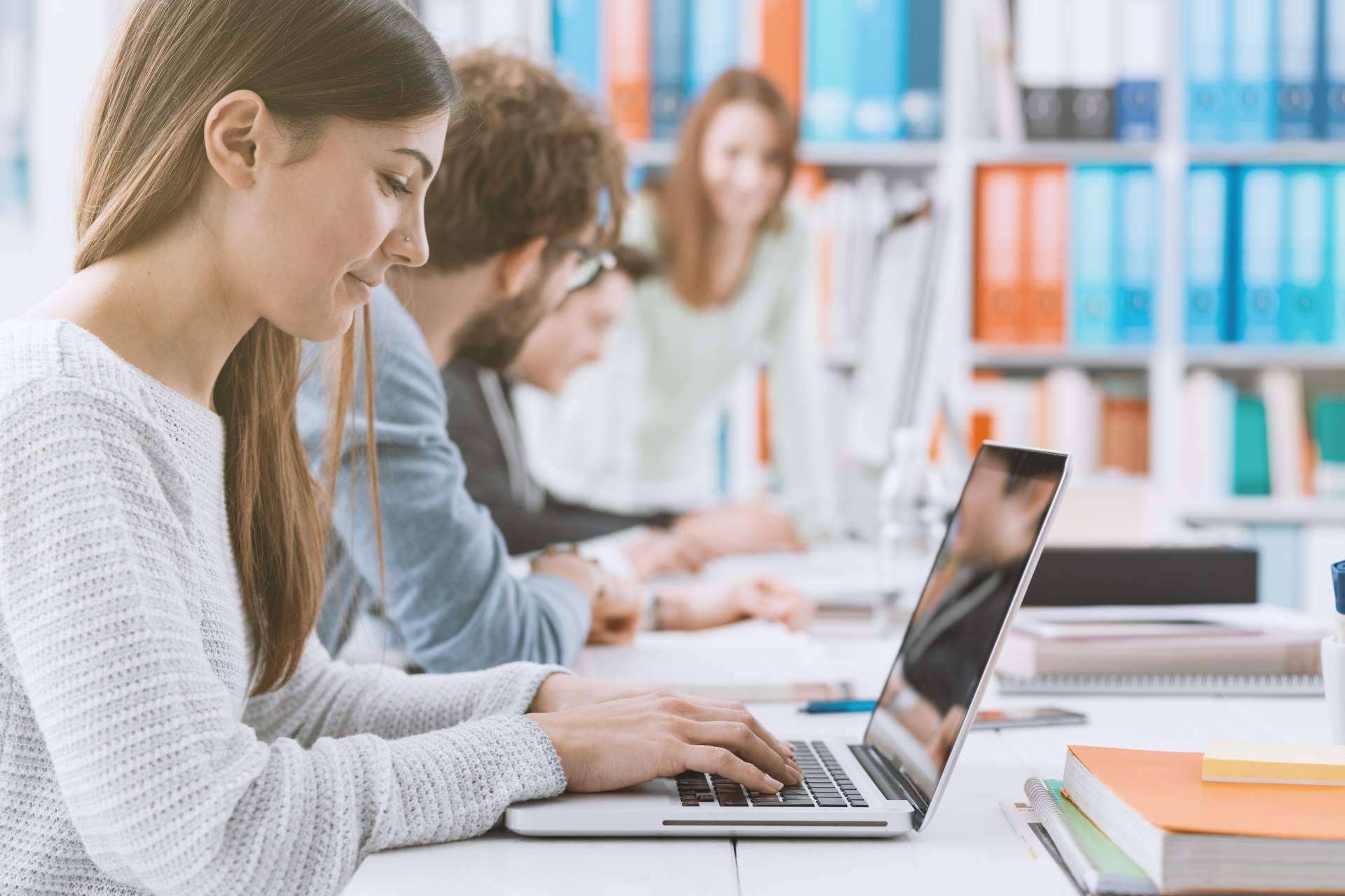 El antiplagio gratis de Ayuda Universitaria