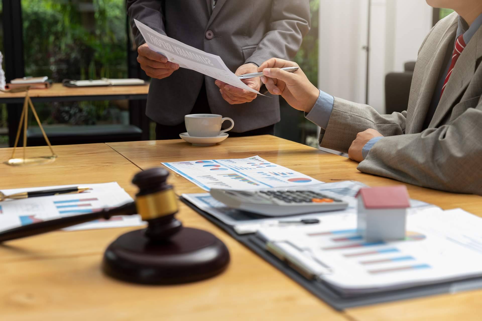 El interés abusivo de las tarjetas revolving y otros créditos, por ConsultIn