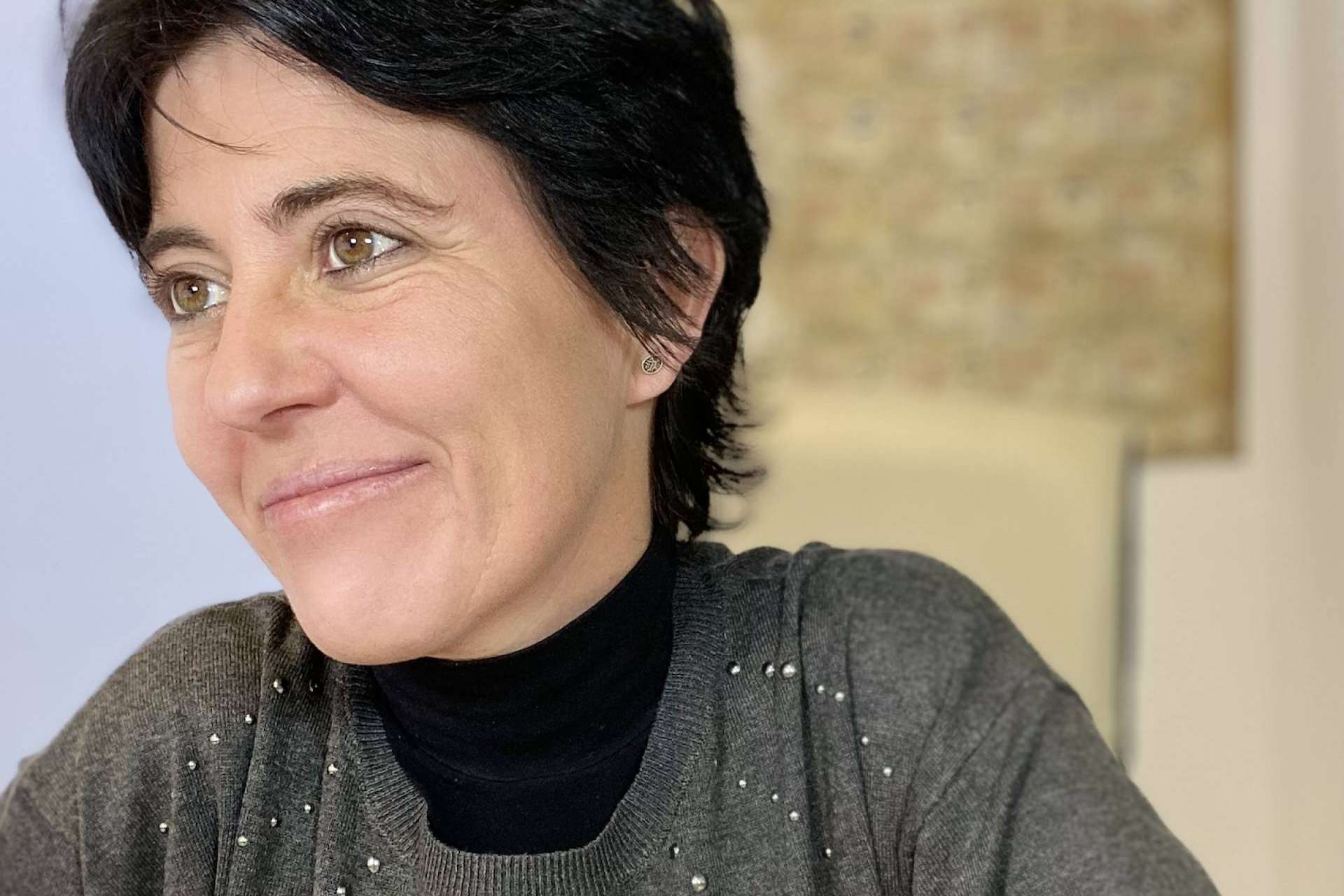 Escribir autoayuda en formato novela, el caso de Los Dioses atontados