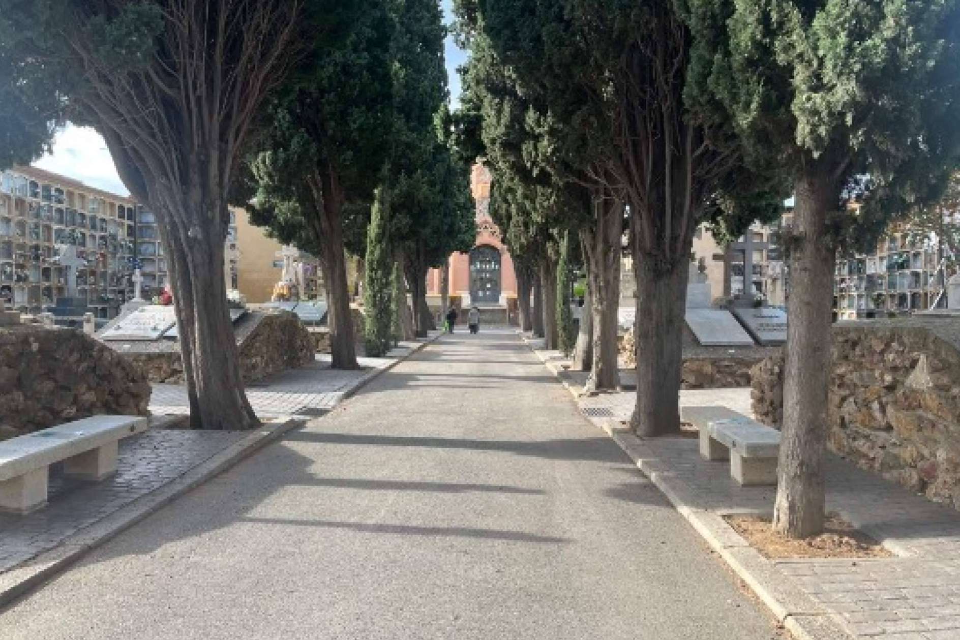 Trámites a seguir tras el fallecimiento de una persona, según el comparador de funerarias en Barcelona Funos