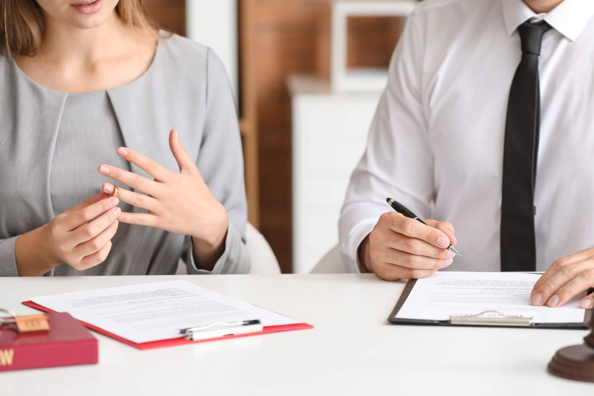 Abogados divorcio express notarial en Madrid, con Abogados Cebrián