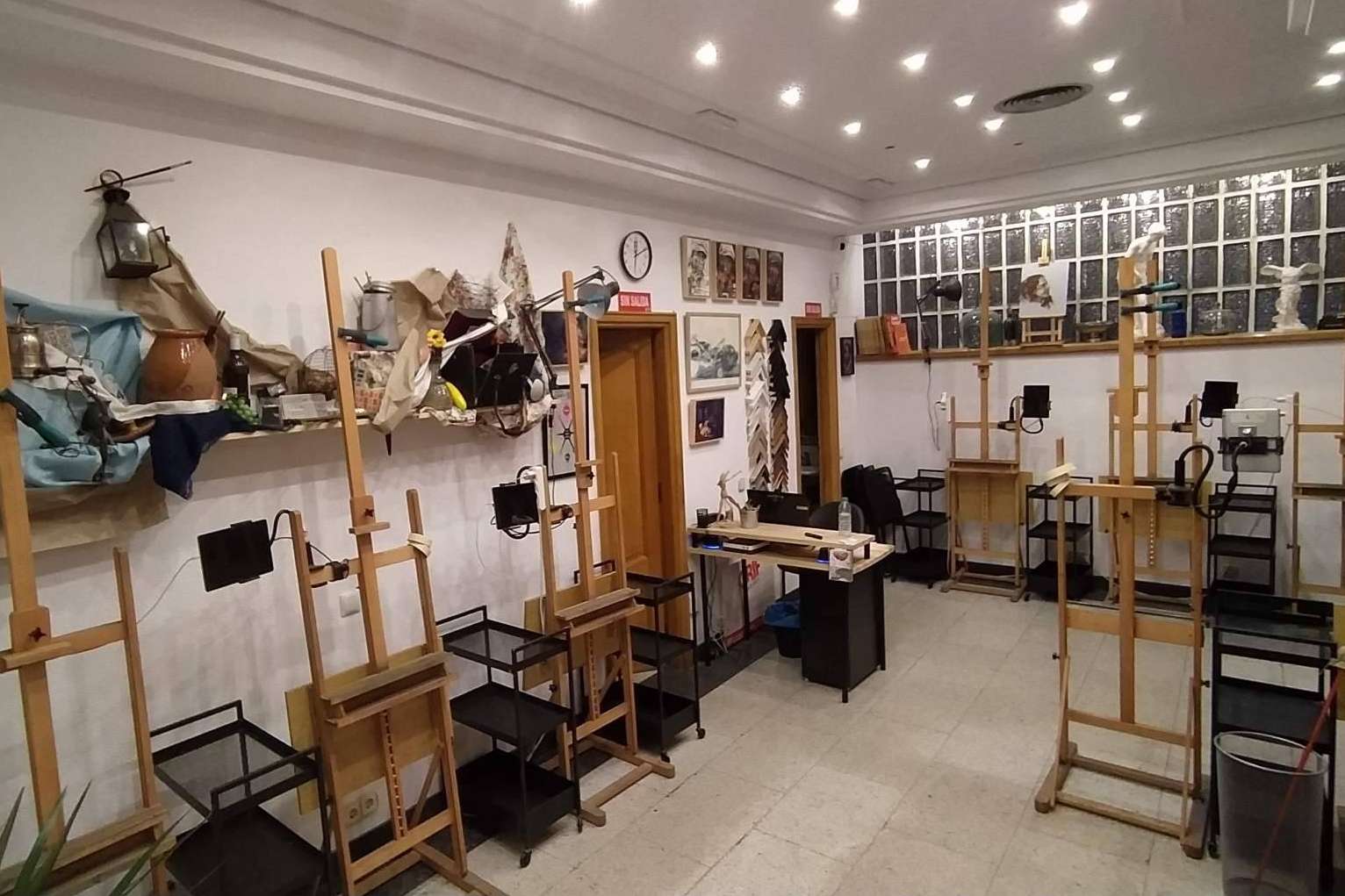 La calidad del método de enseñanza del profesorado joven y experimentado de Estudio Ilógico