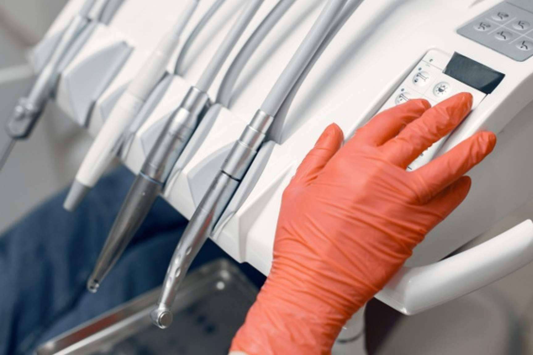 Precisión Médica Dental recalca la importancia del mantenimiento técnico de los aparatos de clínicas y laboratorios