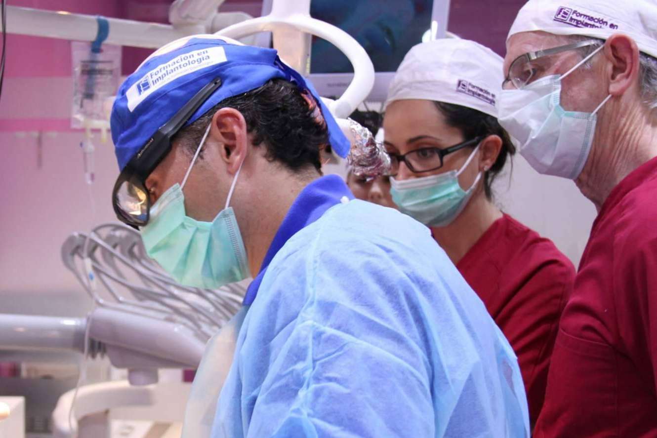 Odontología de vanguardia de la mano del Dr. Ismael Soriano, el plasma rico en plaquetas
