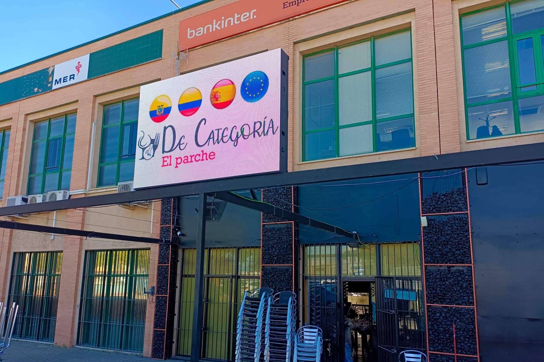 Full Led Color, la empresa que destaca por la instalación de pantallas led publicitarias