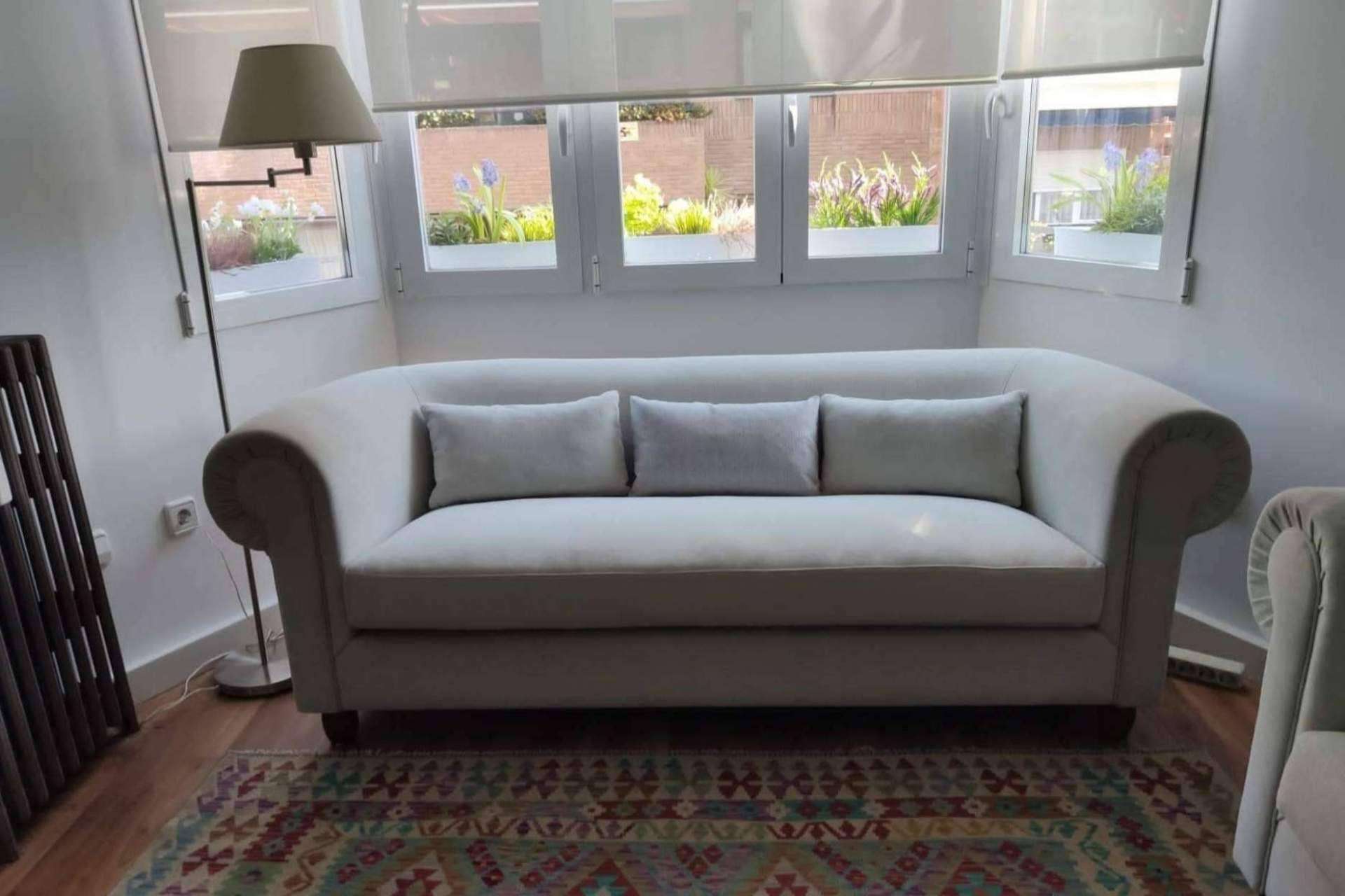 Servicio de interiorismo textil para recuperar, renovar y tapizar los muebles del hogar de la mano de Gustavo Novo Disegno