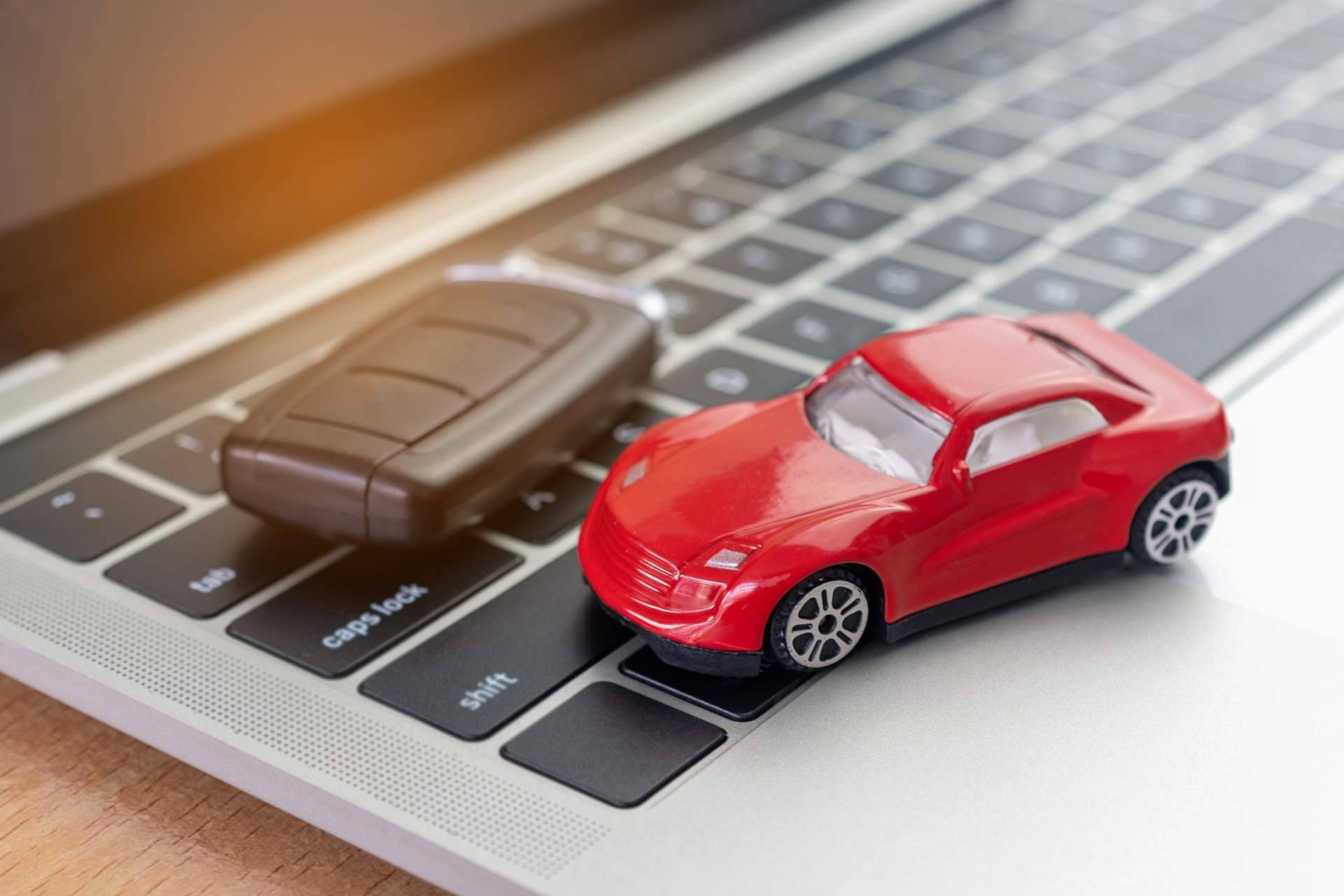 Está de moda la compra de coches online