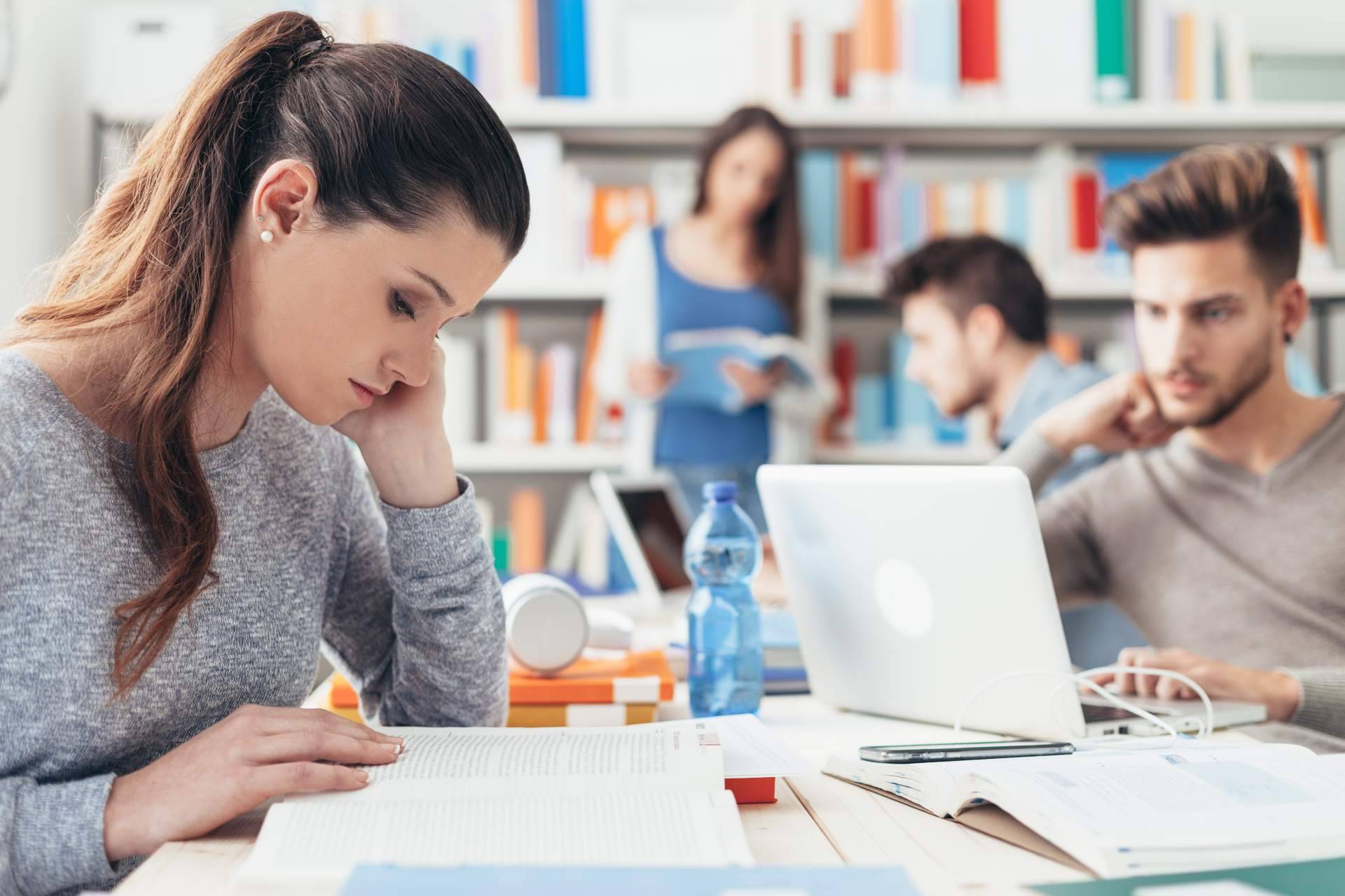 Estudia Seguro expone los requisitos para estudiar en España siendo colombiano