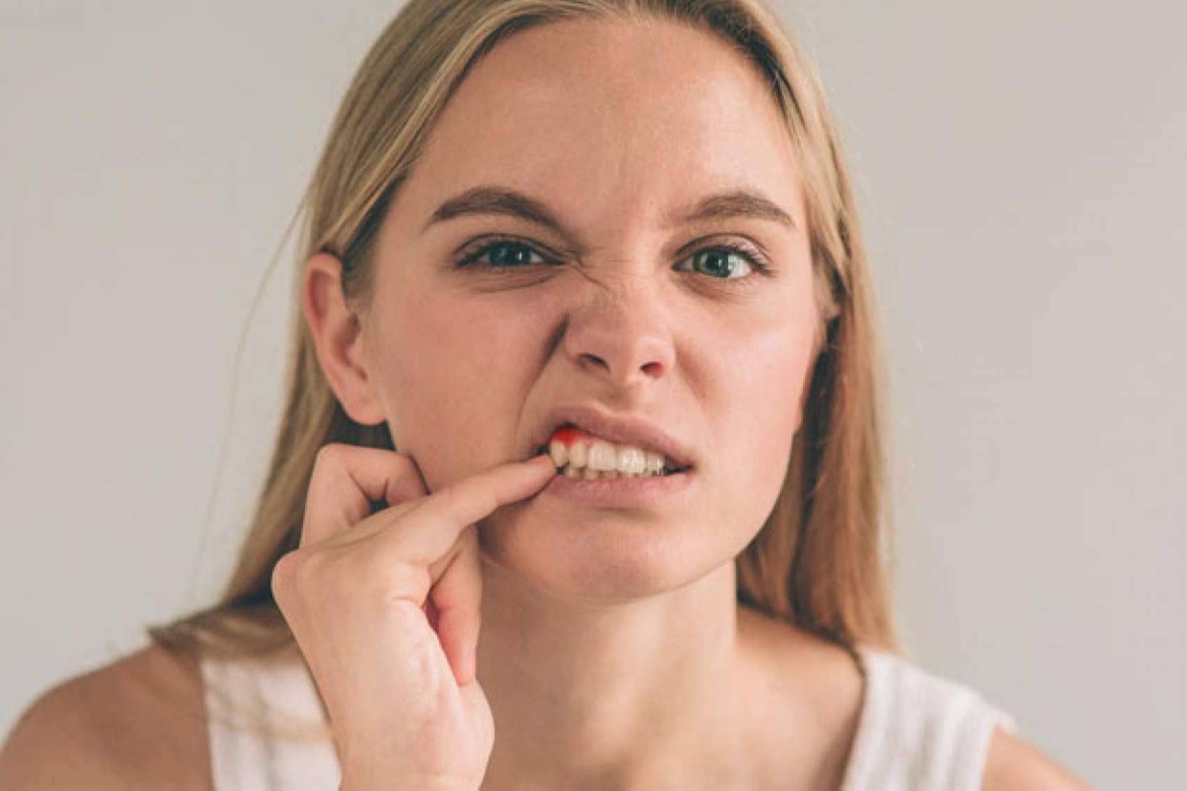 Clínica Sanzmar y su equipo especializado en periodoncia