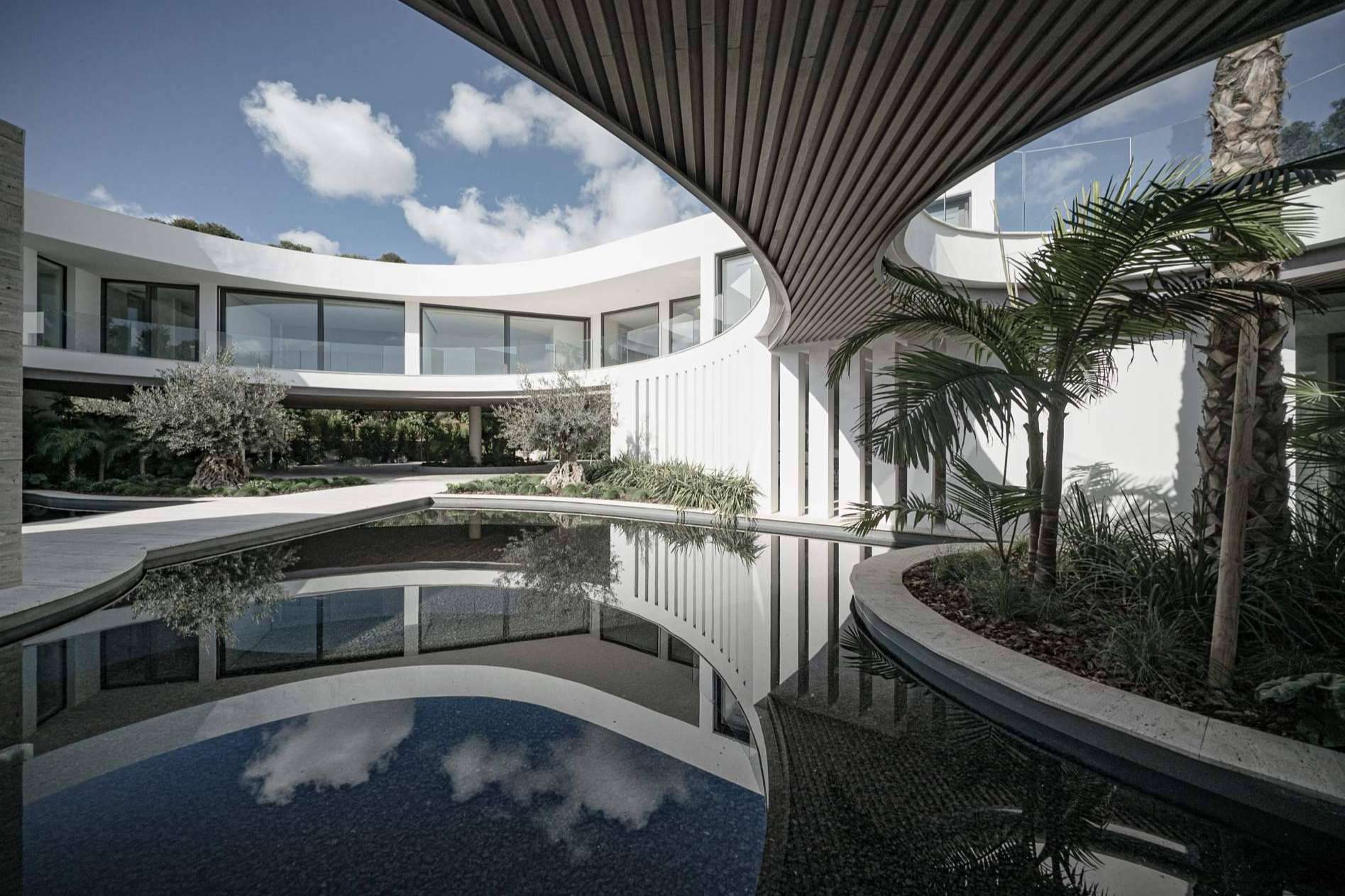 Las casas de ARK Architects son villas que seducen y cautivan a las personas que las disfrutan