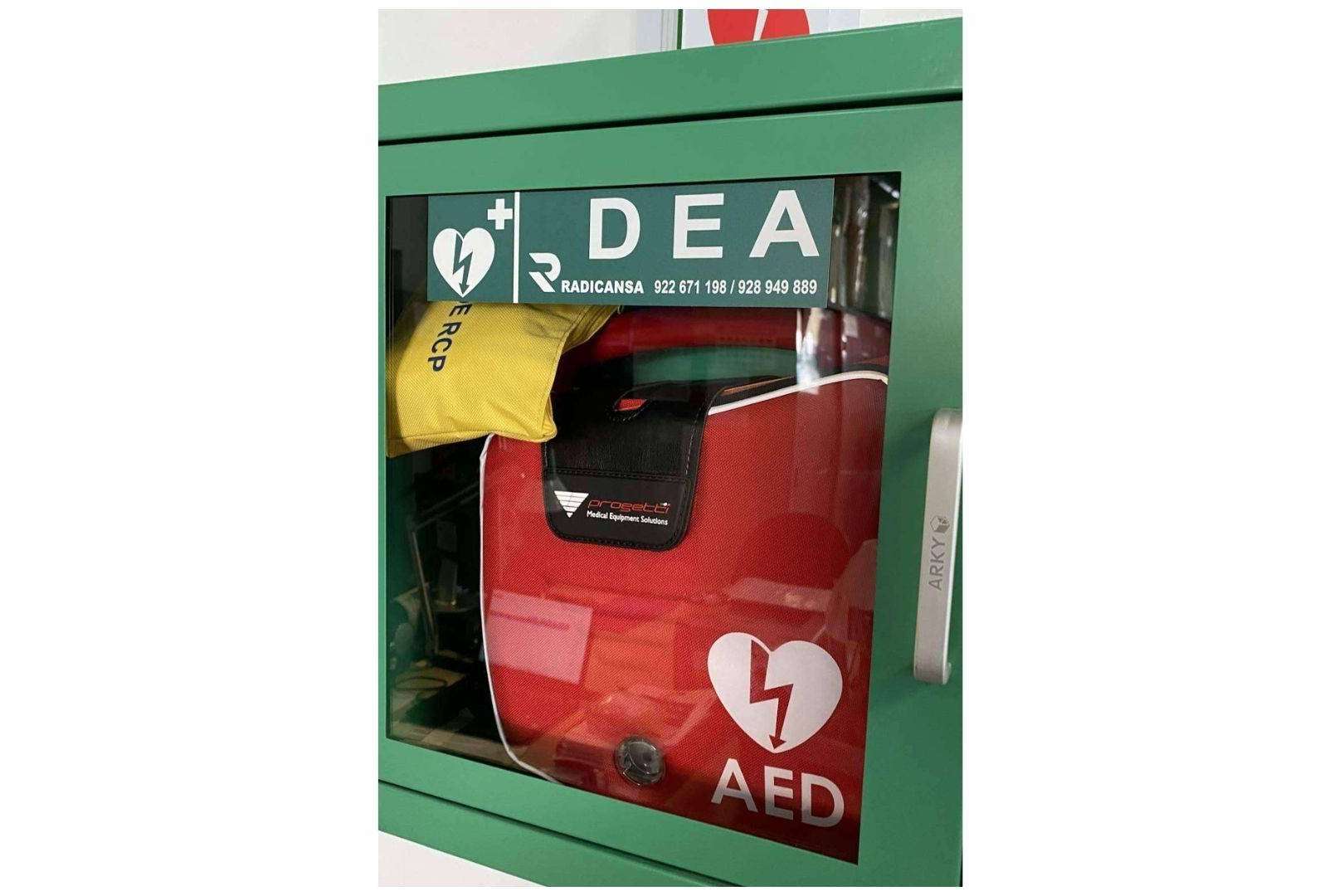 Radicansa dispone de desfibriladores DESA en venta o alquiler para cualquier centro público o privado