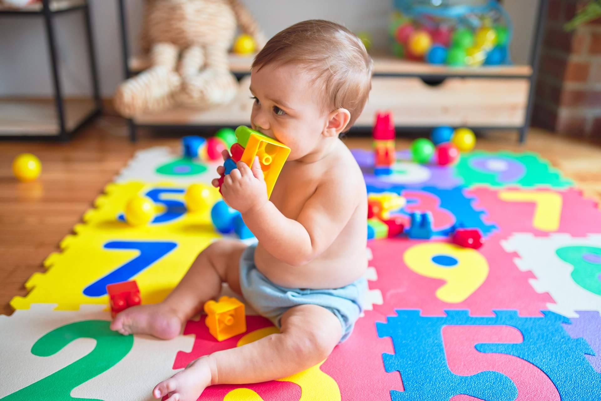 Motivos por los que comprar tapetes de foamy para bebés, con Unimat