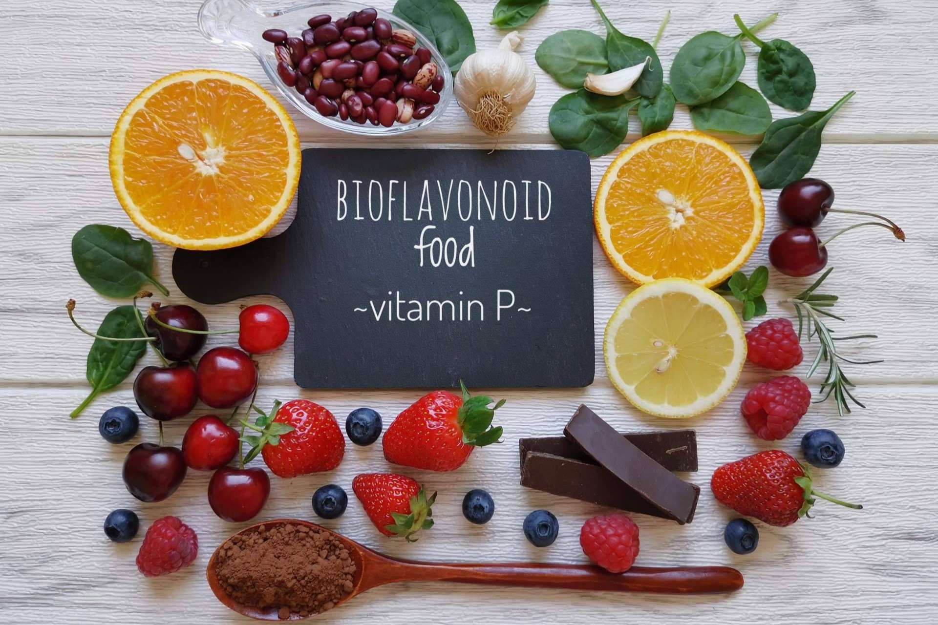 La Dra. Pérez del Pozo habla sobre la importancia de la vitamina P en su libro Estilo de vida saludable